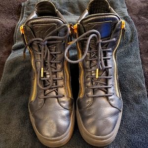 Giuseppe Zanotti, Size 7/7.5, Black